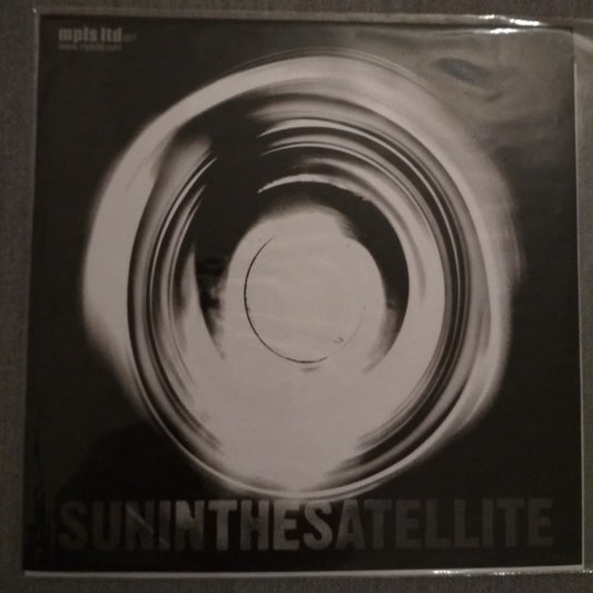 Sun in the Satellite : The Way (7", Single)